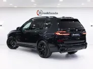 BMW X7 M60i xDrive Sport Pro I (G07) Рестайлинг, 2024 — экстерьер, фото 6