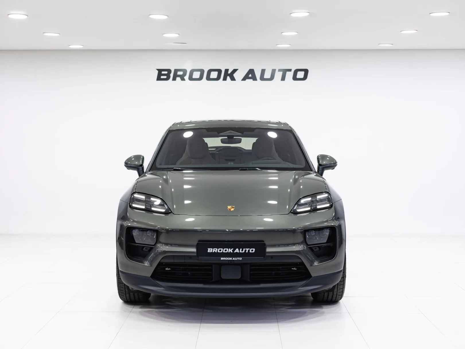 Porsche Macan Electric II, 2025 — экстерьер, фото 2