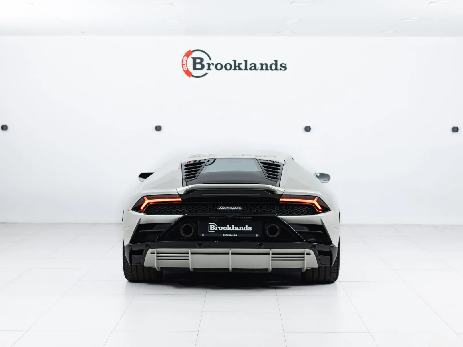Lamborghini Huracán Base I Рестайлинг, 2020 — экстерьер, фото 5