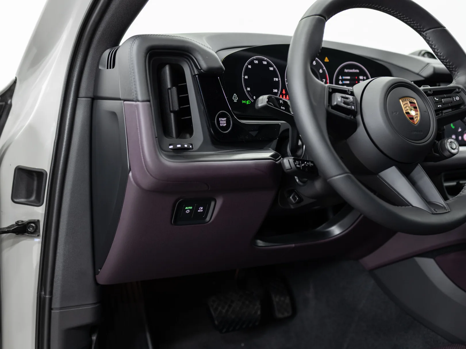 Porsche Cayenne Coupé III Рестайлинг, 2026 — экстерьер, фото 14