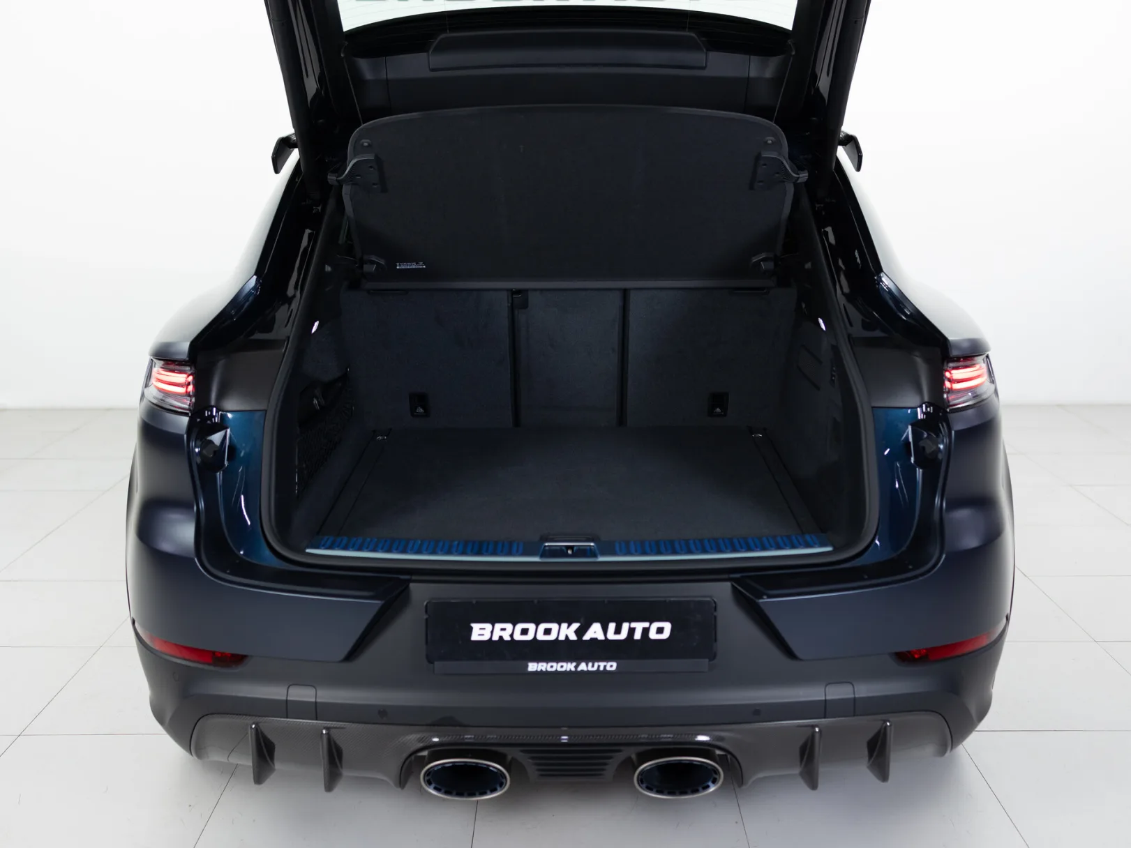 Porsche Cayenne Turbo GT III Рестайлинг, 2025 — экстерьер, фото 30