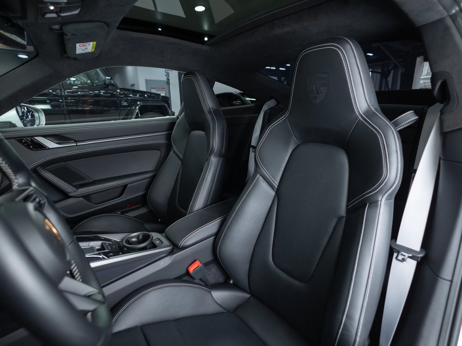 Porsche 911 Carrera 4S VIII (992), 2021 — экстерьер, фото 10