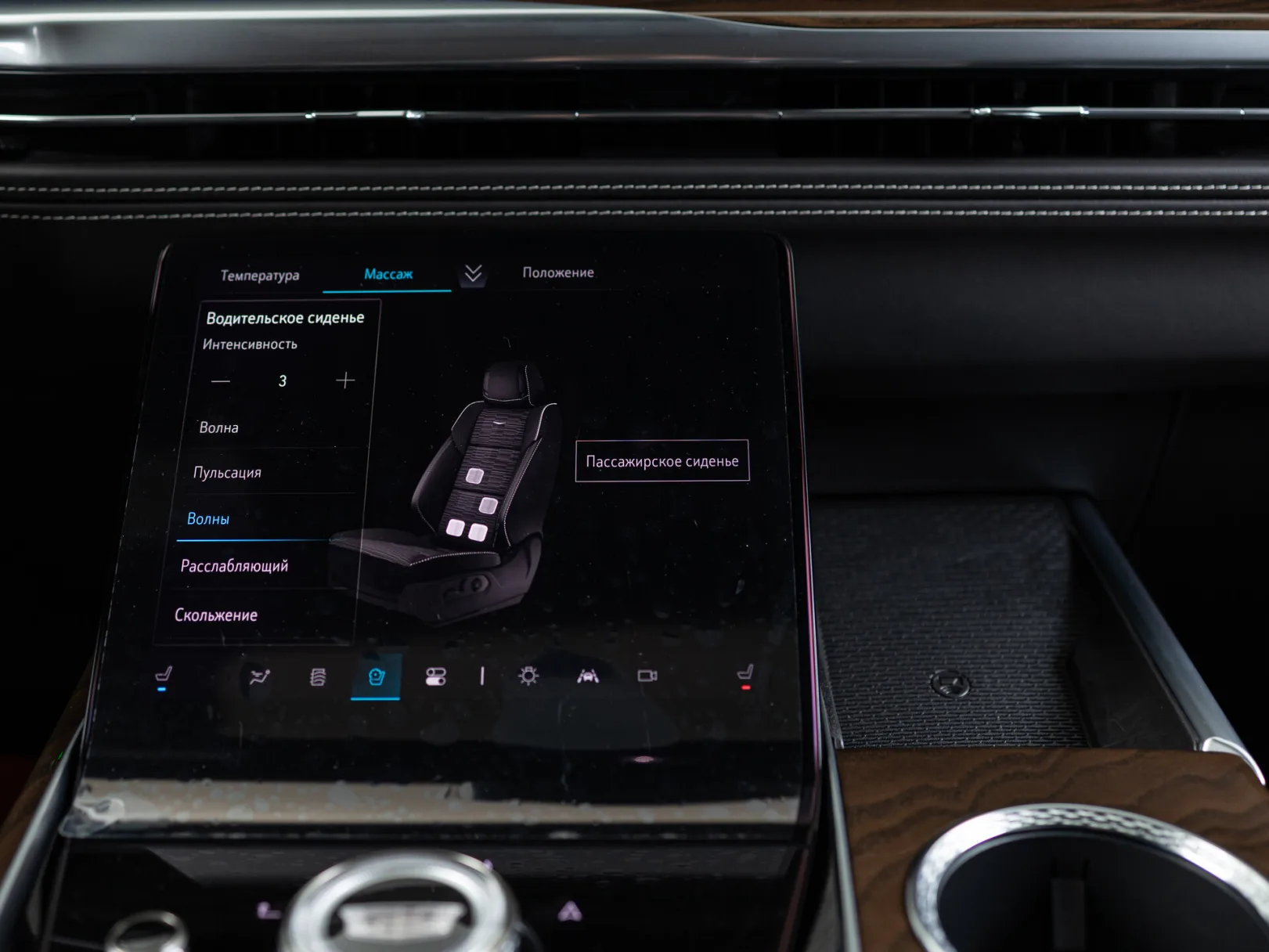 Cadillac Escalade Sport Platinum V Рестайлинг, 2025 — экстерьер, фото 25