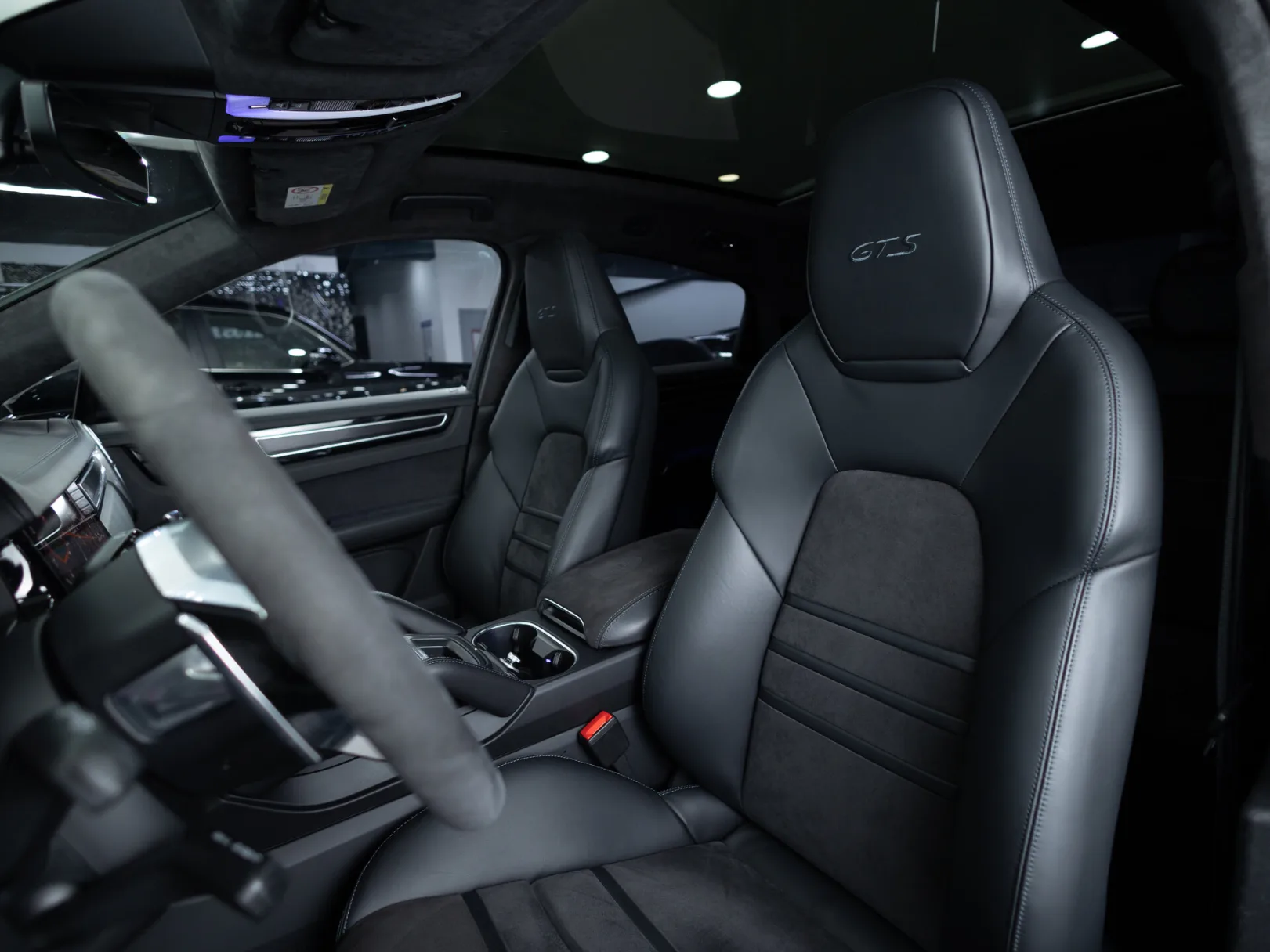Porsche Cayenne GTS Coupé III, 2021 — экстерьер, фото 12