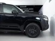 Toyota Land Cruiser GXR 300 Series, 2022 — экстерьер, фото 31