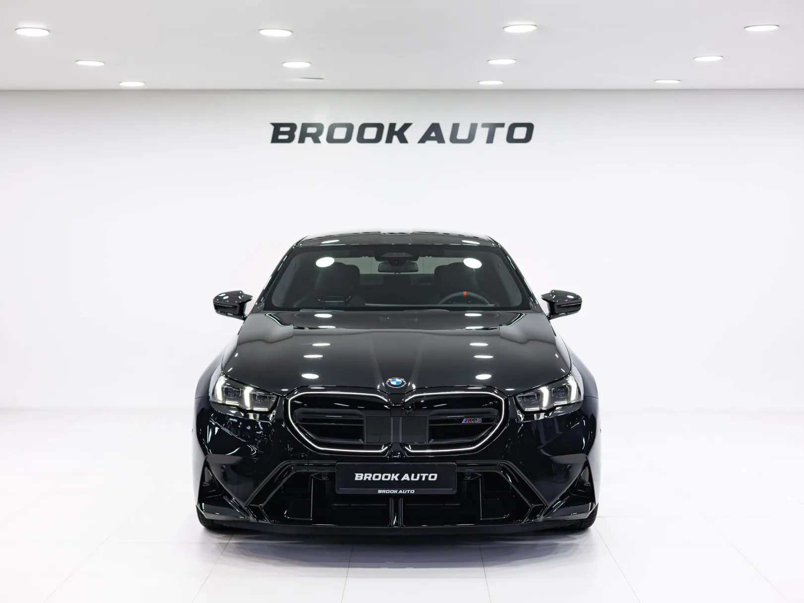 BMW M5 VII (G90), 2025 — экстерьер, фото 2