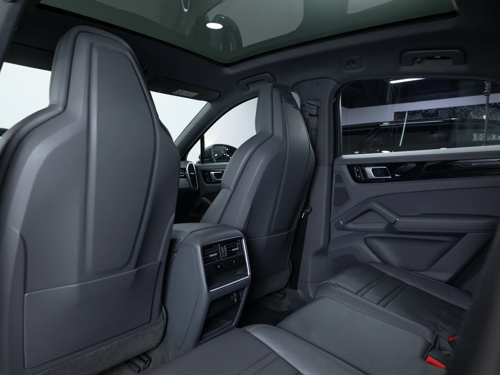 Porsche Cayenne Coupé III, 2020 — экстерьер, фото 20