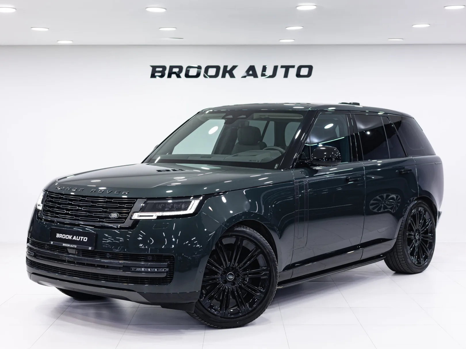 Land Rover Range Rover HSE V, 2024 — экстерьер, фото 1