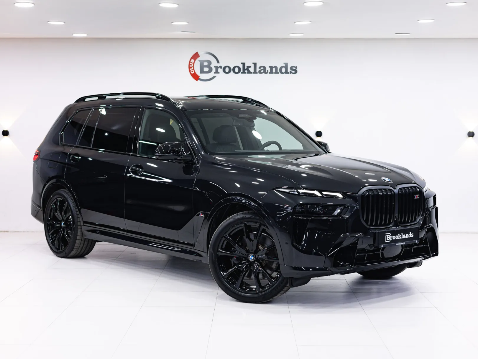 BMW X7 M60i xDrive Sport Pro I (G07) Рестайлинг, 2024 — экстерьер, фото 3