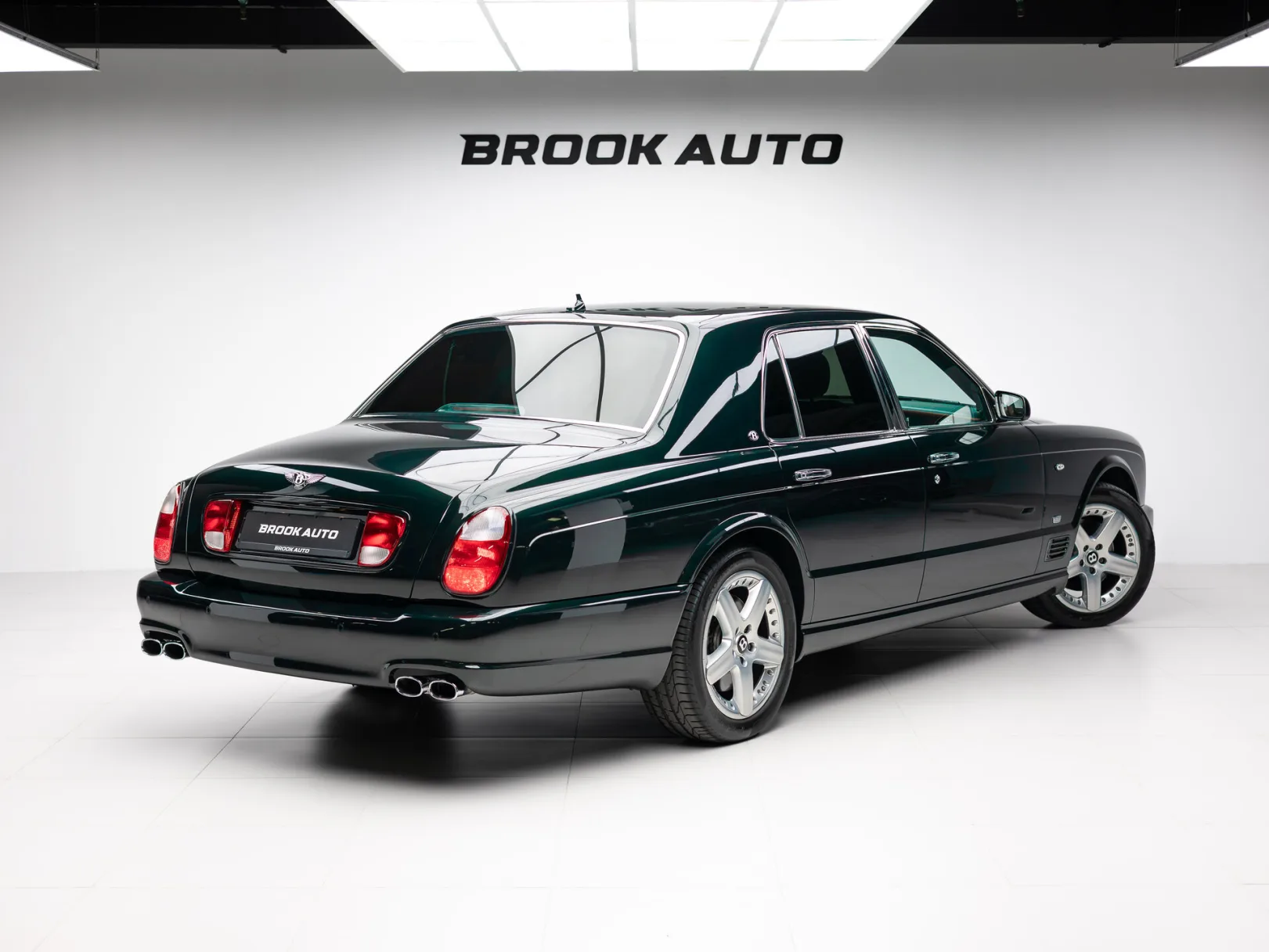 Bentley Arnage I Рестайлинг, 2006 — экстерьер, фото 4