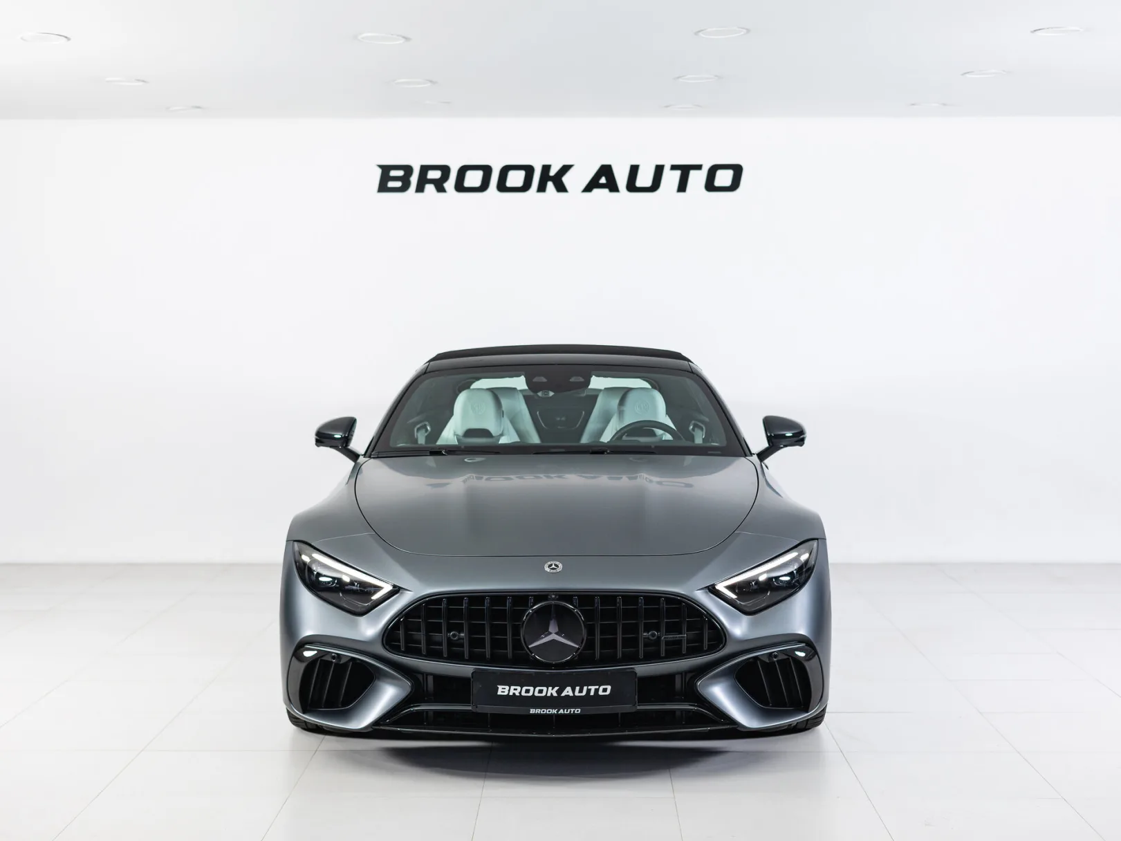 Mercedes-Benz SL-Класс AMG SL 63 4MATIC+ IV (R232), 2023 — экстерьер, фото 4