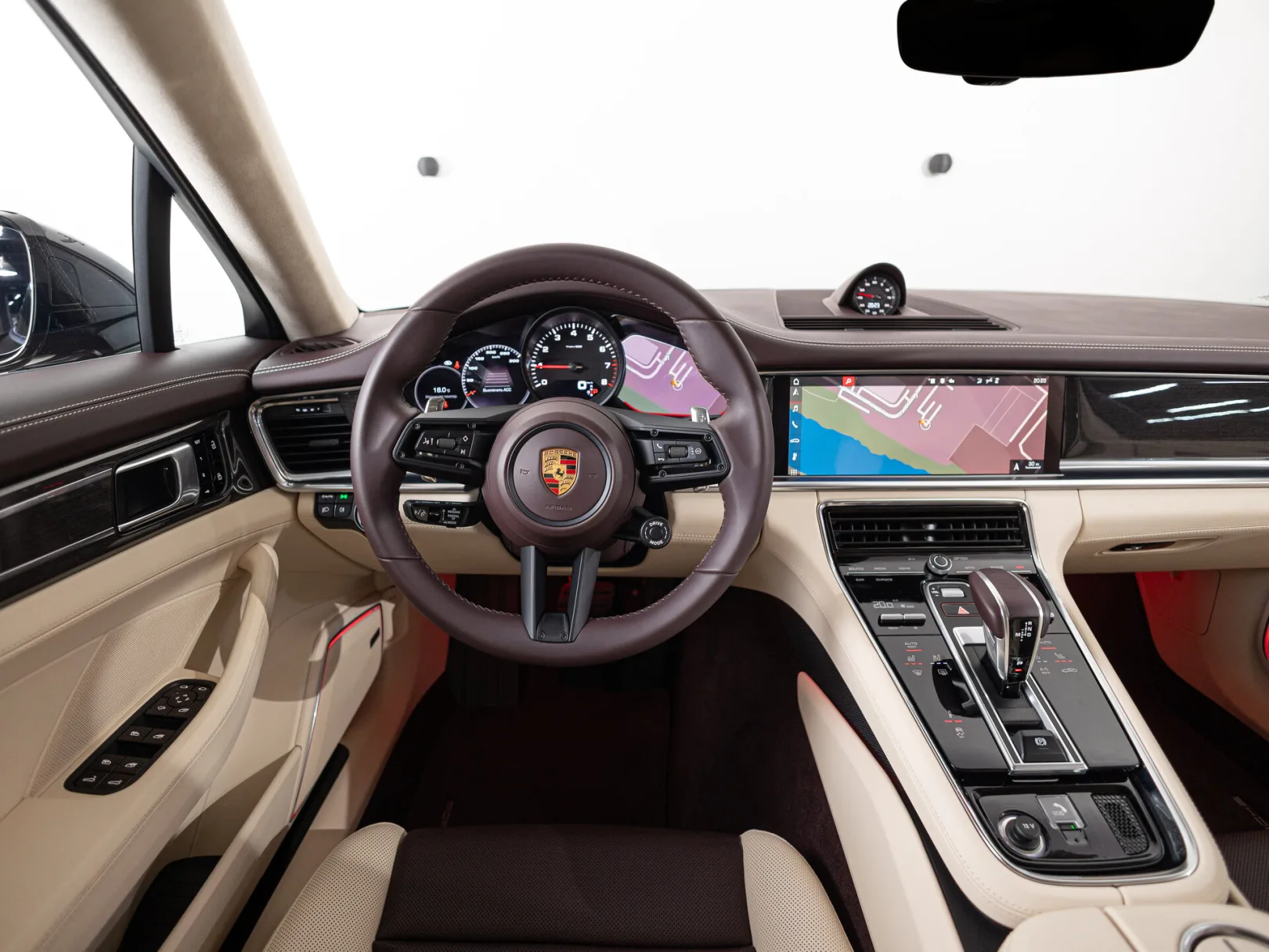 Porsche Panamera 4 II Рестайлинг, 2021 — экстерьер, фото 12