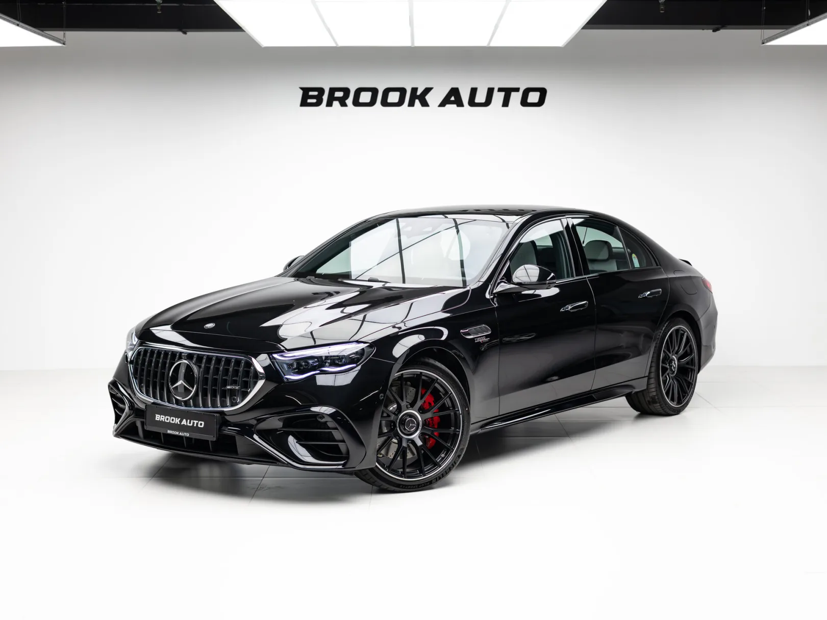 Mercedes-Benz E-Класс AMG E 53 4MATIC+ VI (W214), 2026 — экстерьер, фото 1