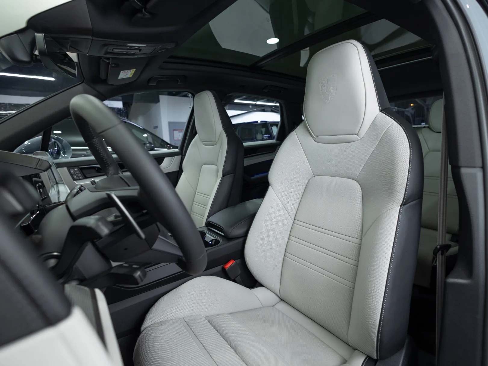 Porsche Cayenne Базовая III Рестайлинг, 2025 — экстерьер, фото 11