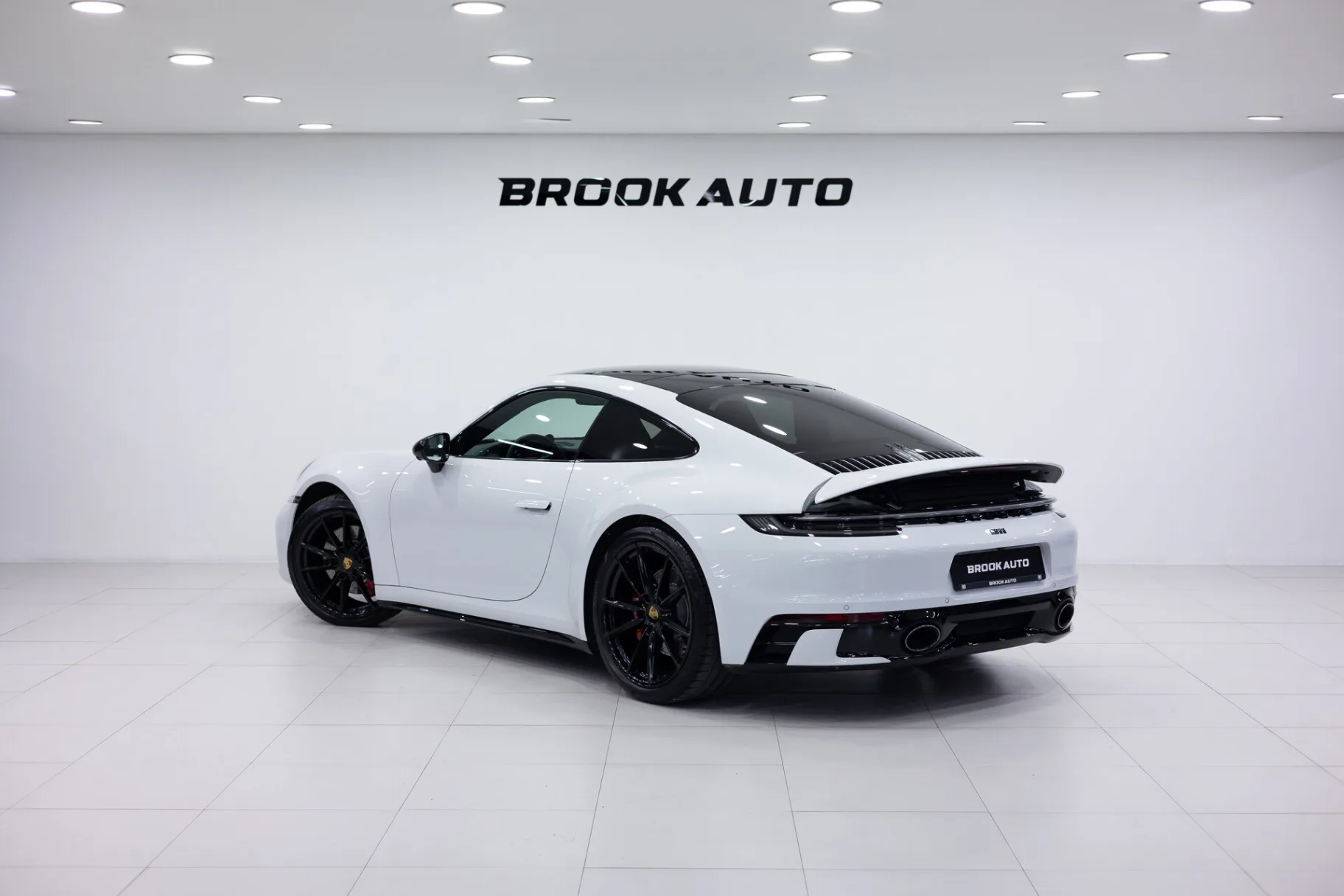 Porsche 911 Carrera 4S VIII (992), 2021 — экстерьер, фото 7