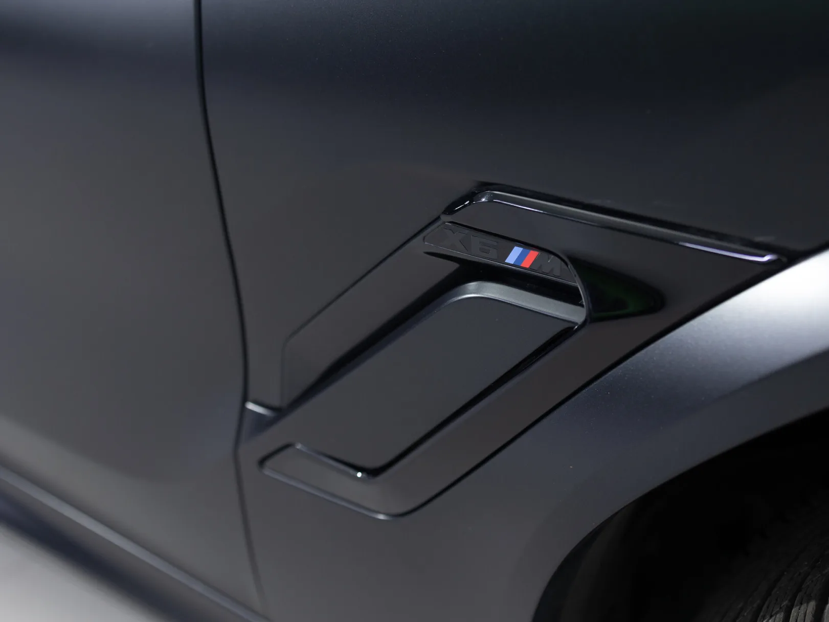 BMW X6 M Competition (M Special) III (F96), 2021 — экстерьер, фото 25