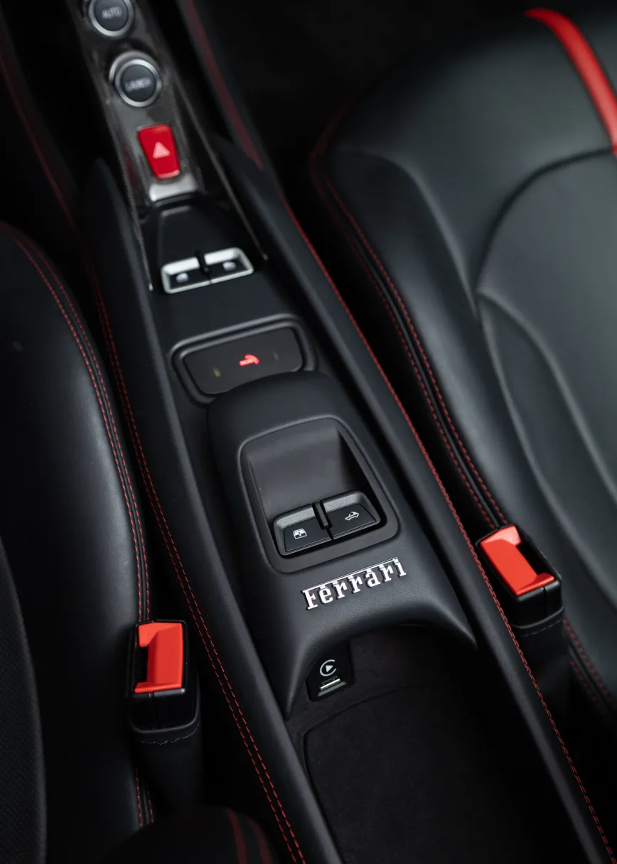 Ferrari F8 Individual I, 2021 — экстерьер, фото 28