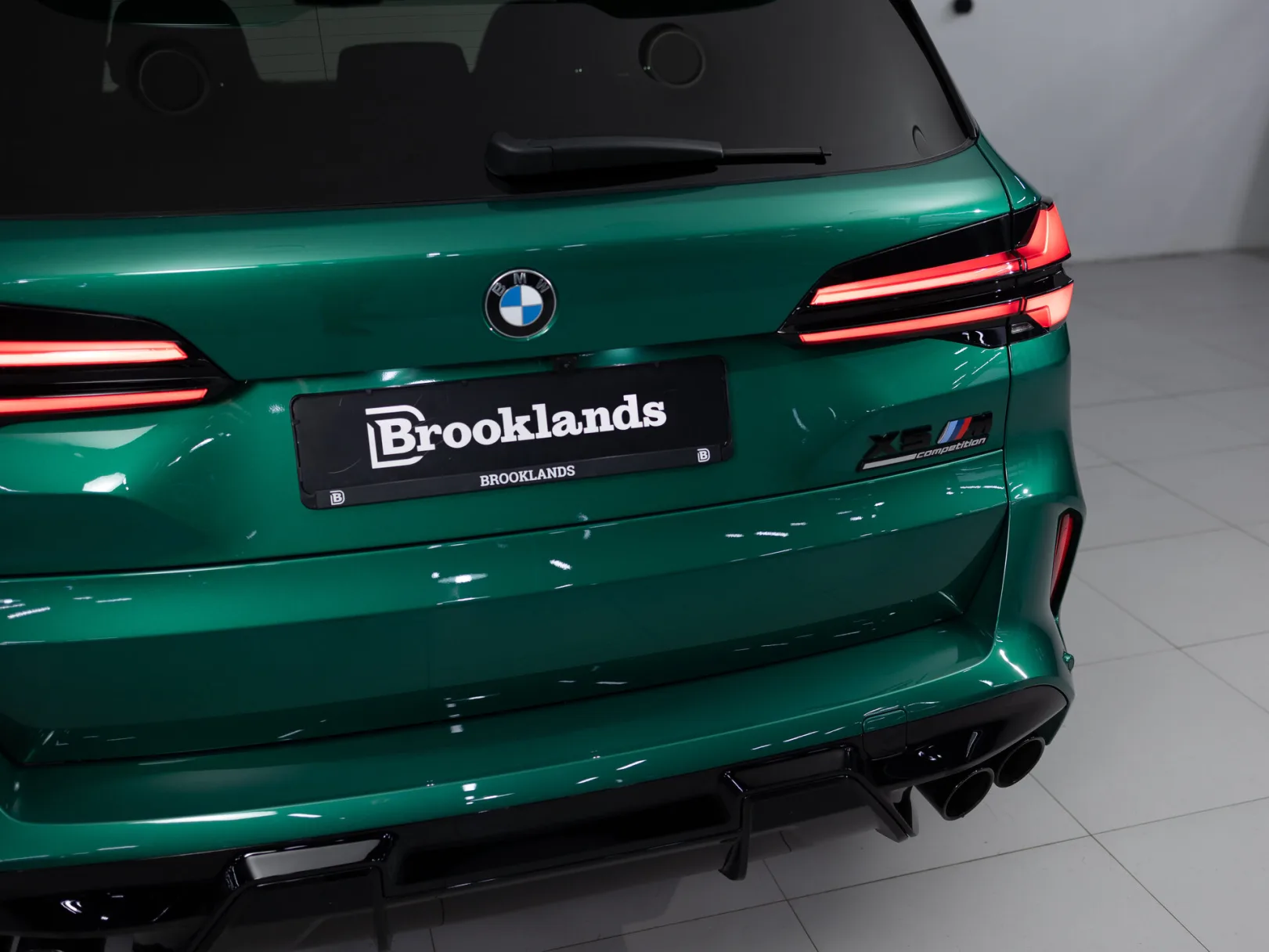 BMW X5 M Competition III (F95) Рестайлинг, 2023 — экстерьер, фото 30