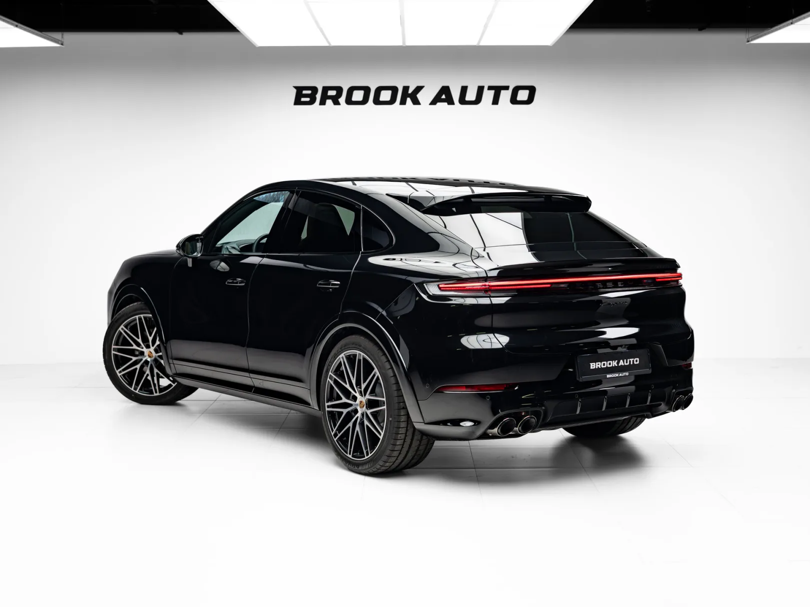 Porsche Cayenne Coupé III Рестайлинг, 2026 — экстерьер, фото 6