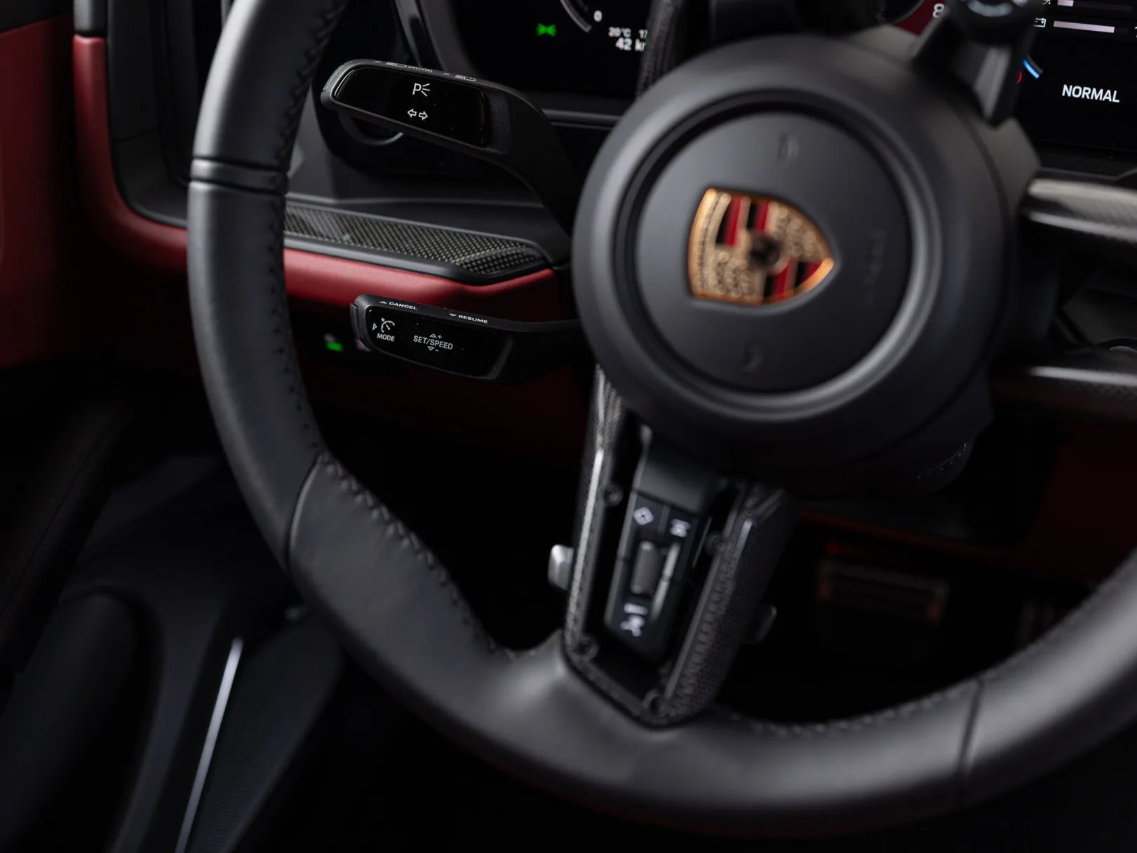 Porsche Cayenne GTS III Рестайлинг, 2024 — экстерьер, фото 15