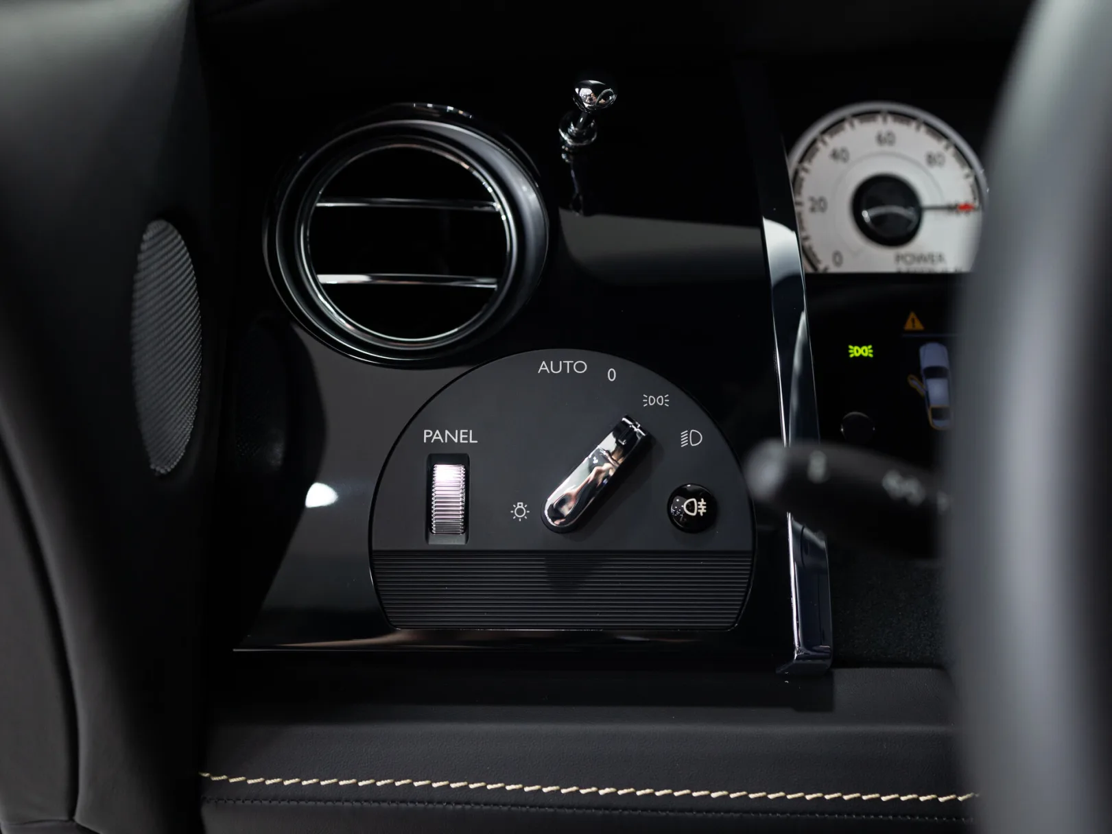 Rolls-Royce Wraith Individual I, 2017 — экстерьер, фото 14