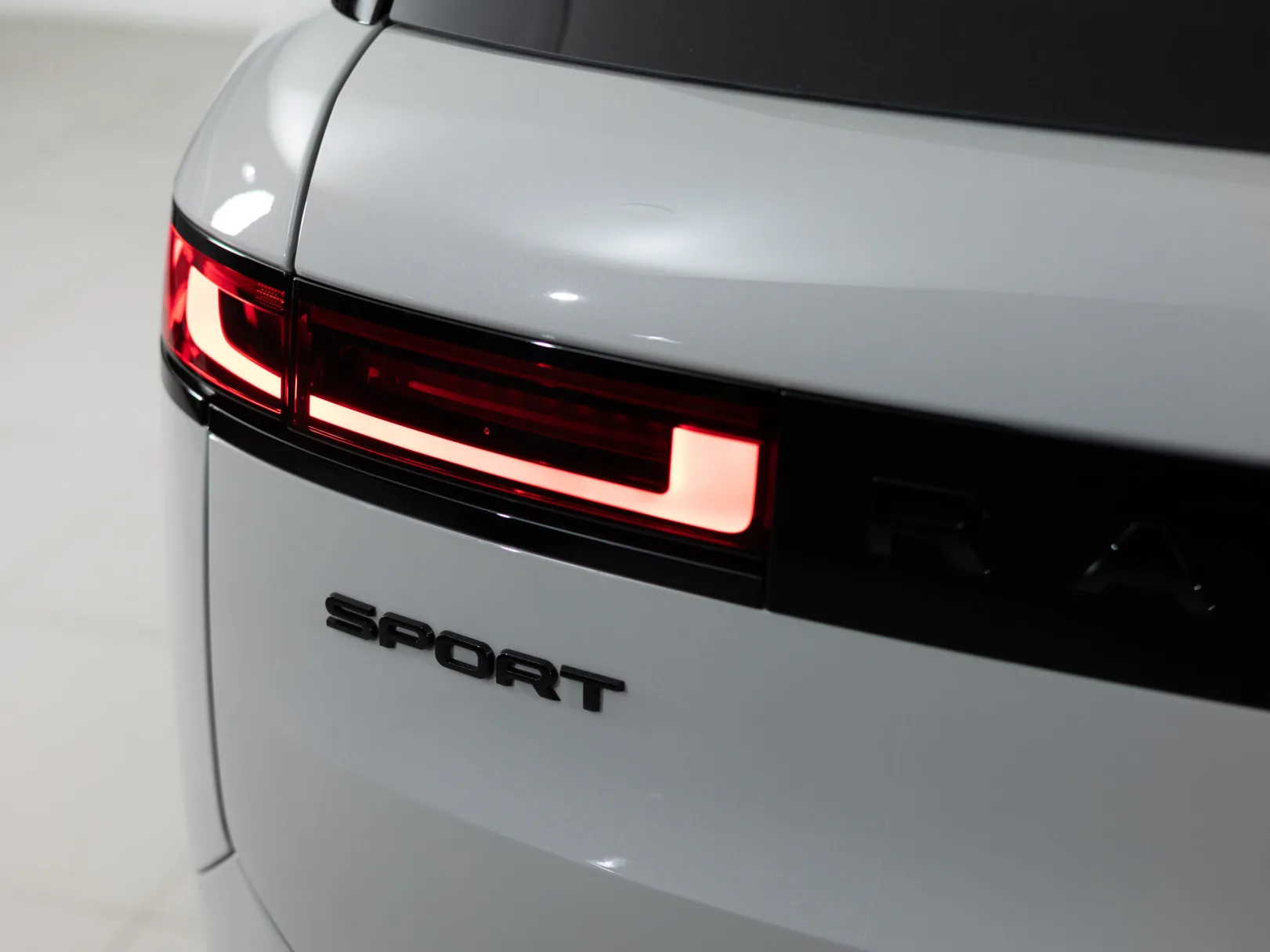 Land Rover Range Rover Sport Autobiography III, 2026 — экстерьер, фото 38