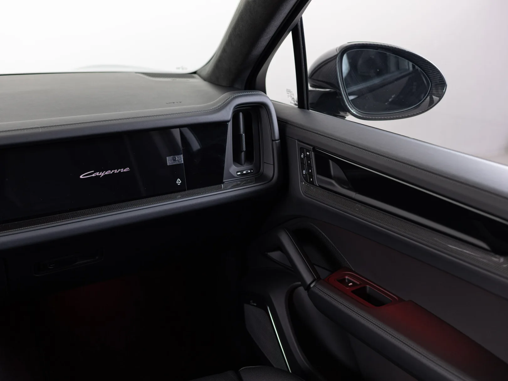 Porsche Cayenne Turbo GT III Рестайлинг, 2026 — экстерьер, фото 22