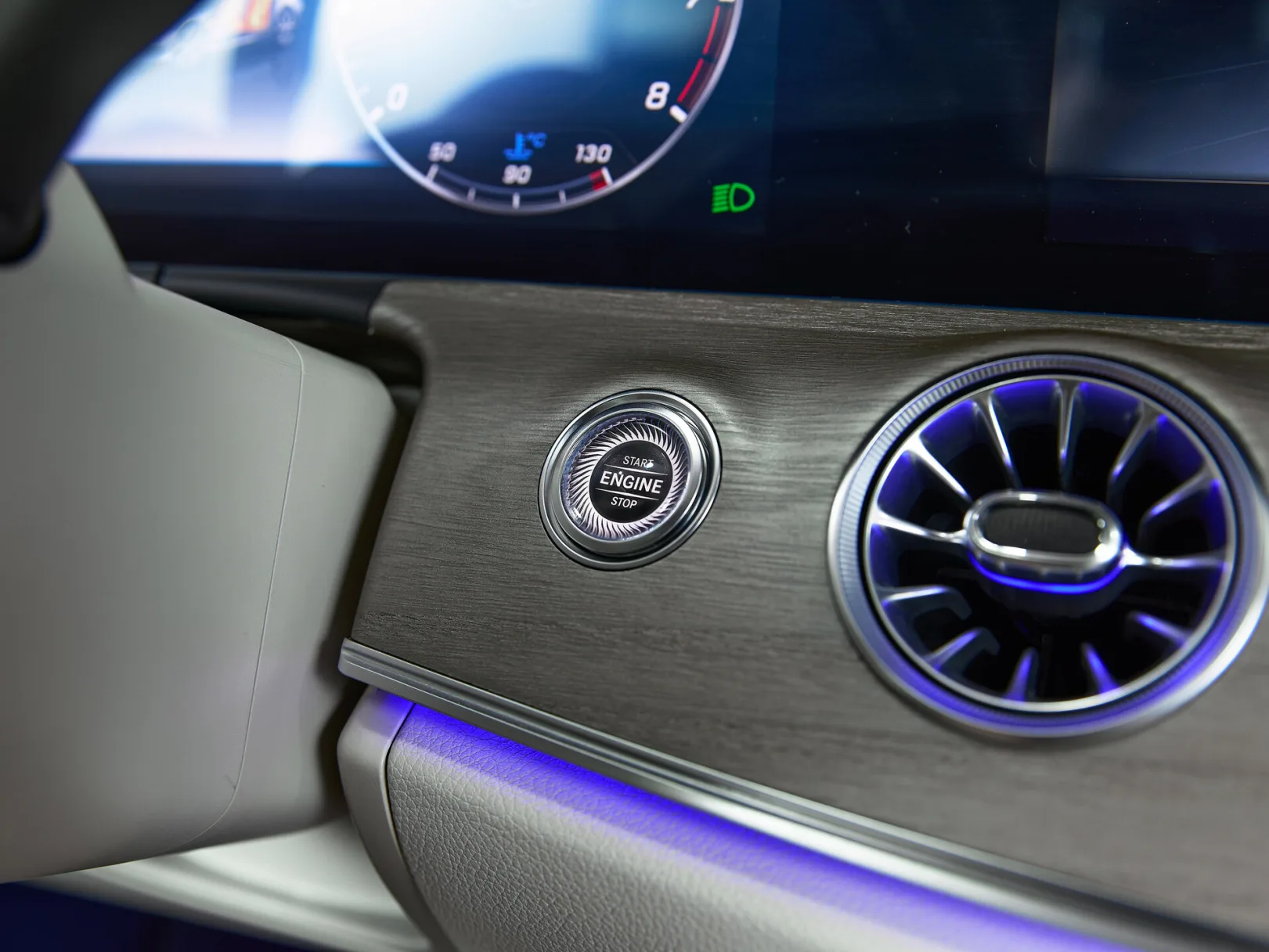 Mercedes-Benz E-Класс E 200 4MATIC Sport V (W213, S213, C238), 2019 — экстерьер, фото 17