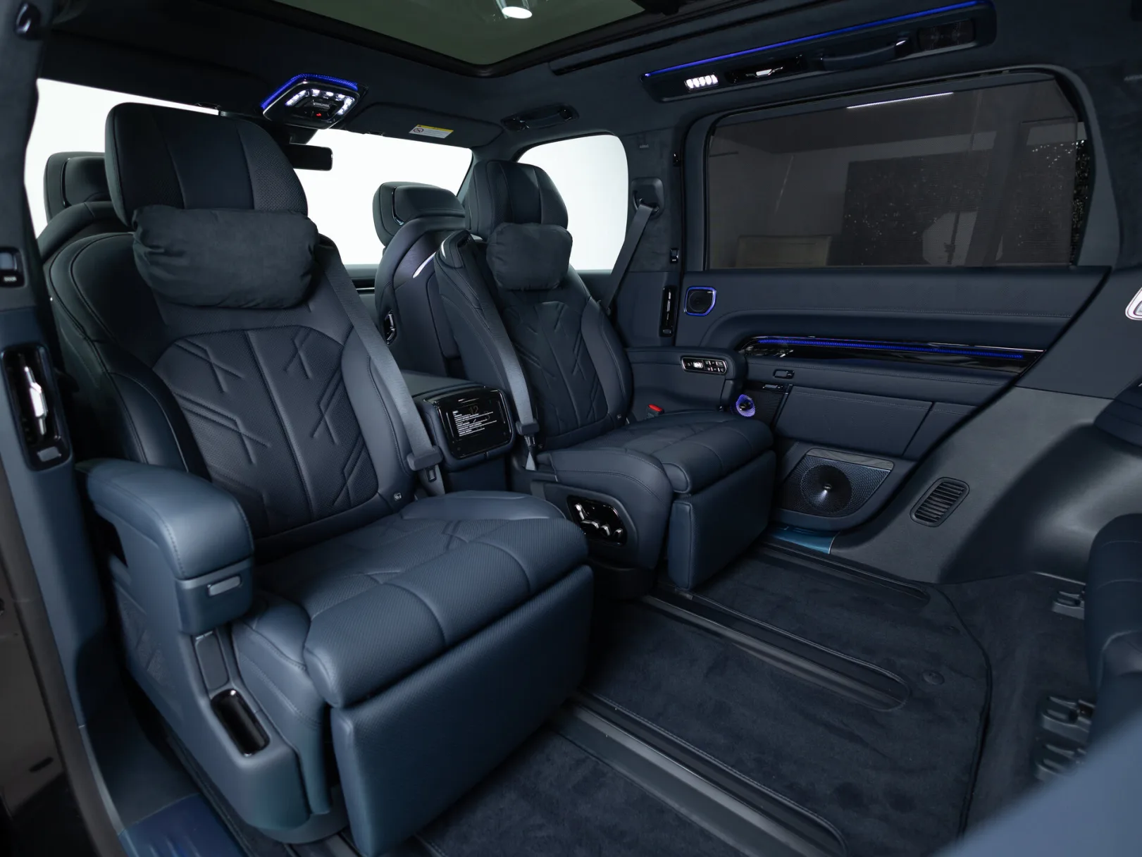 Zeekr 9X Ultra (6 seats) I, 2025 — экстерьер, фото 32