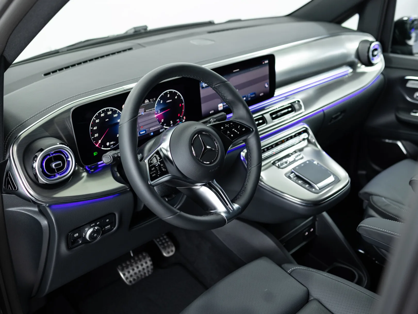 Mercedes-Benz V-Класс Exclusive III (W447) Рестайлинг 2, 2025 — экстерьер, фото 11