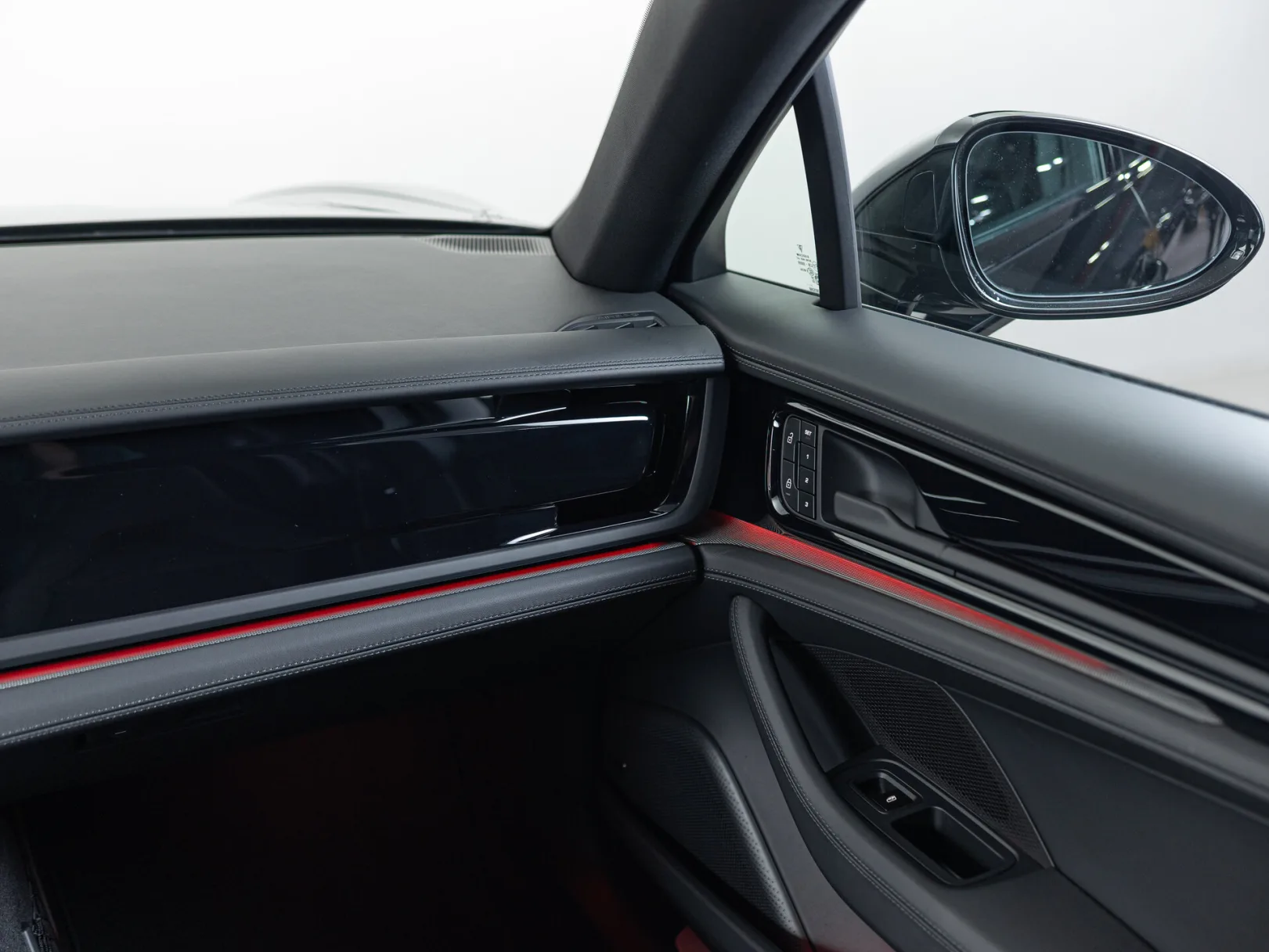 Porsche Panamera III, 2024 — экстерьер, фото 19