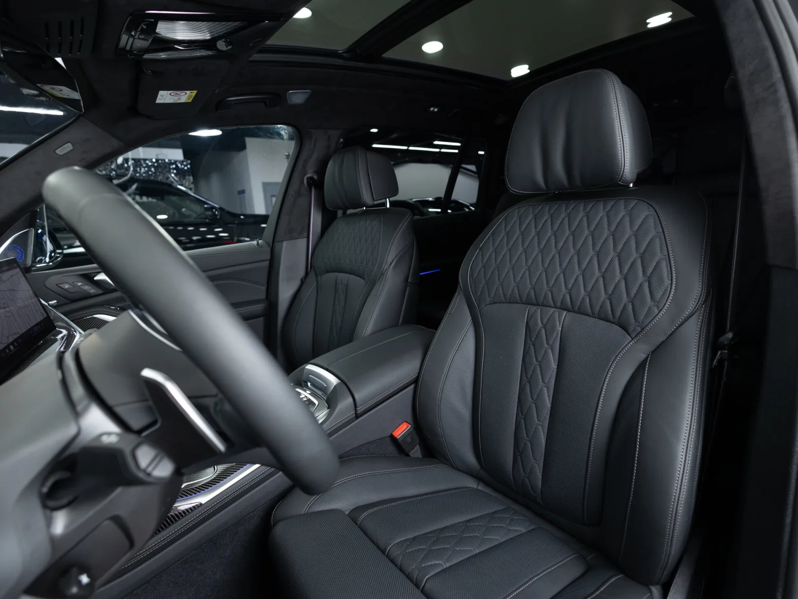 BMW X7 I (G07) Рестайлинг, 2024 — экстерьер, фото 10