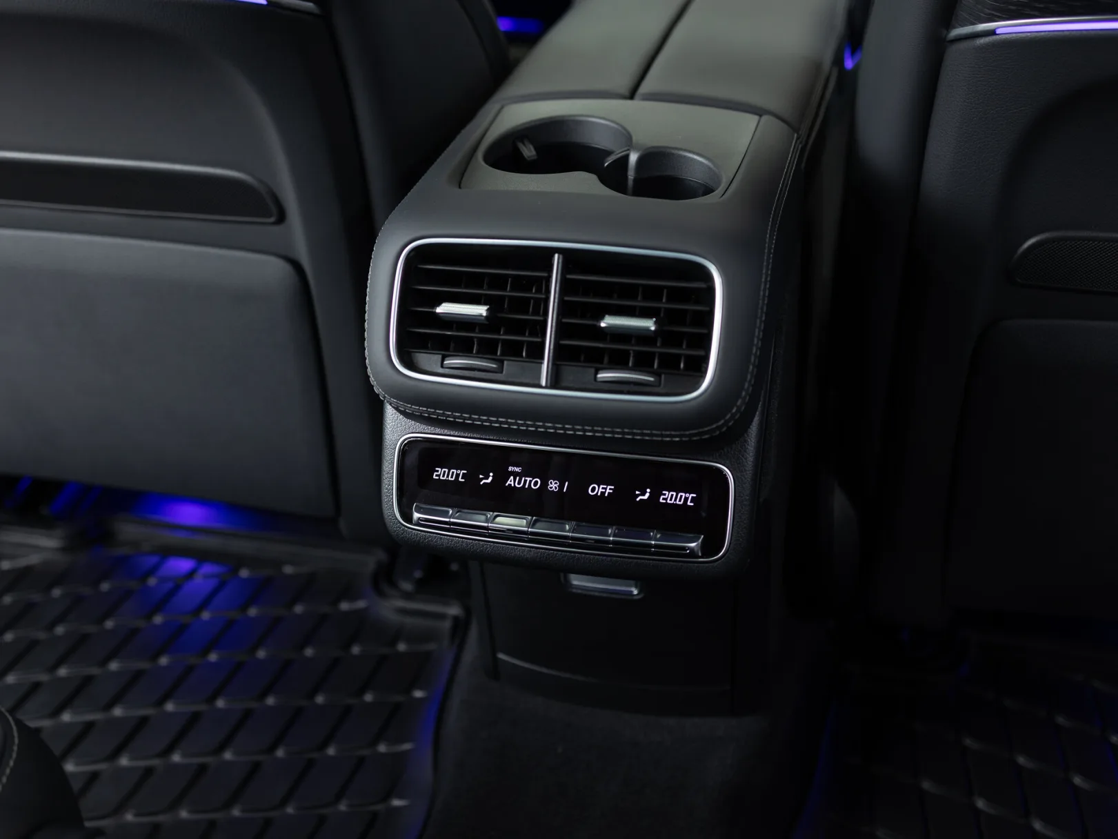 Mercedes-Benz GLS AMG GLS 63 4MATIC+ II (X167) Рестайлинг, 2025 — экстерьер, фото 32
