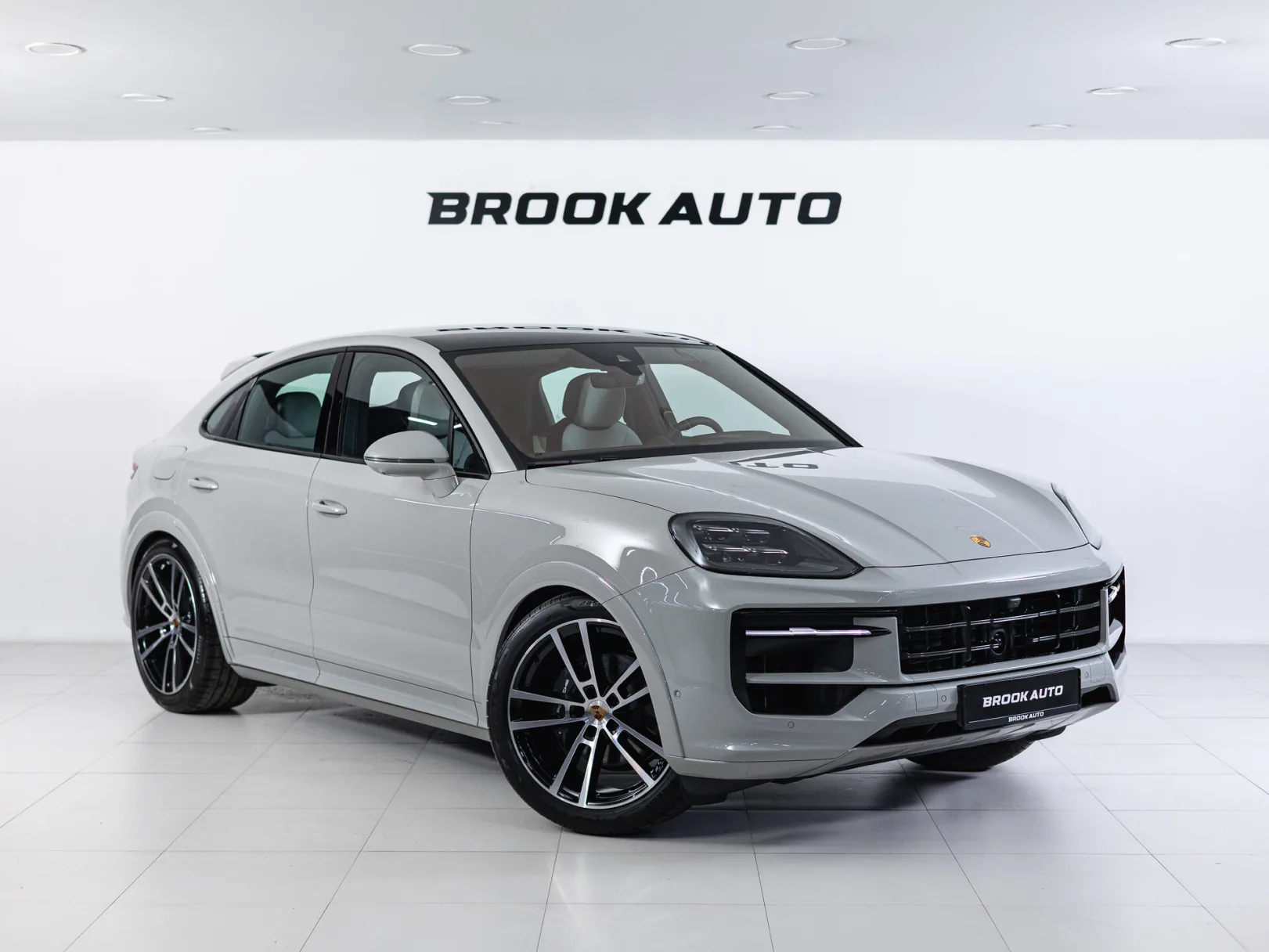 Porsche Cayenne Coupé III Рестайлинг, 2025 — экстерьер, фото 3