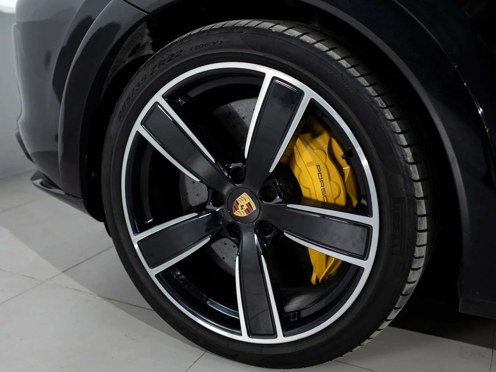 Porsche Cayenne Turbo Coupé III, 2019 — экстерьер, фото 38