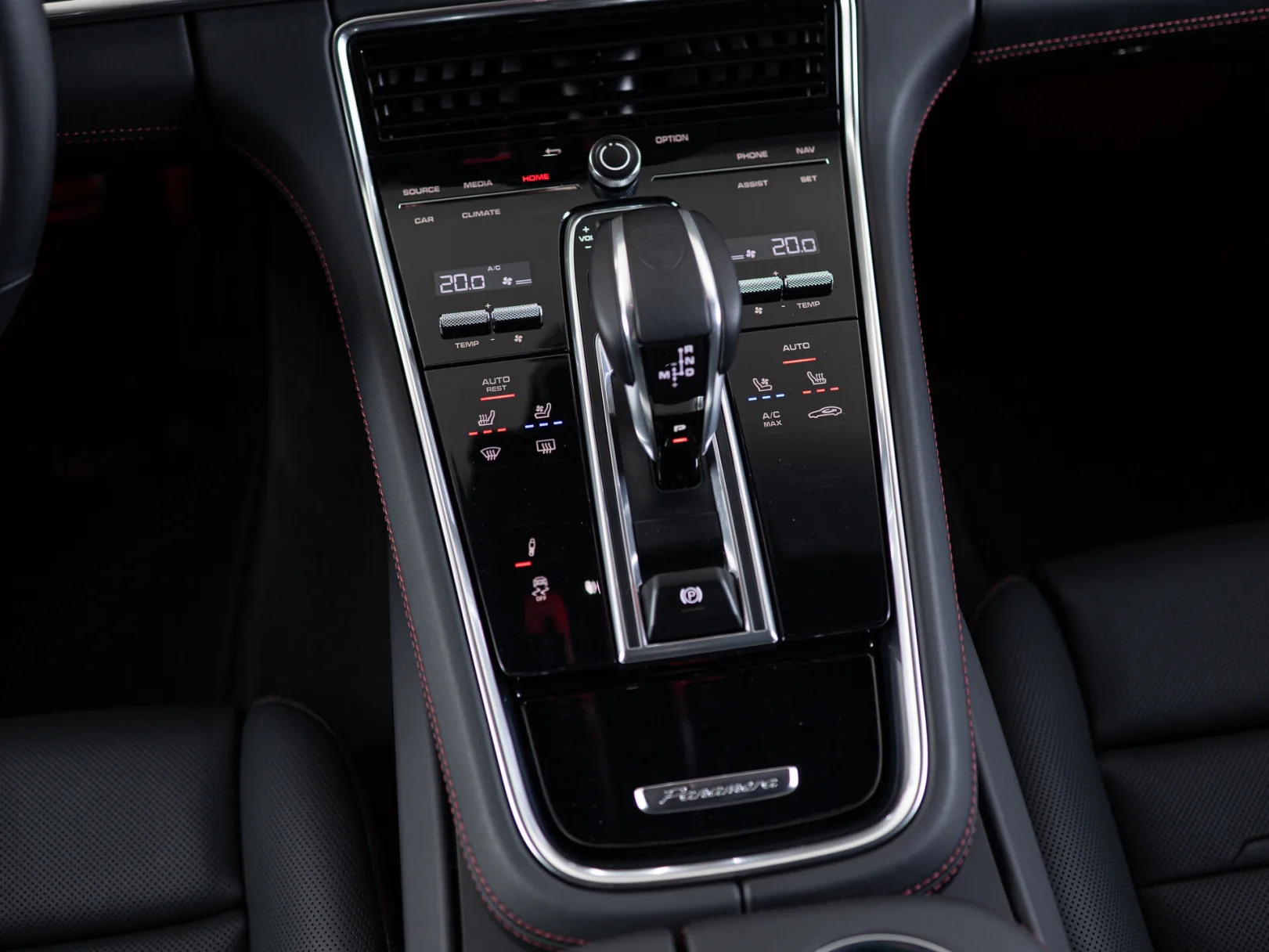 Porsche Panamera GTS II Рестайлинг, 2022 — экстерьер, фото 18