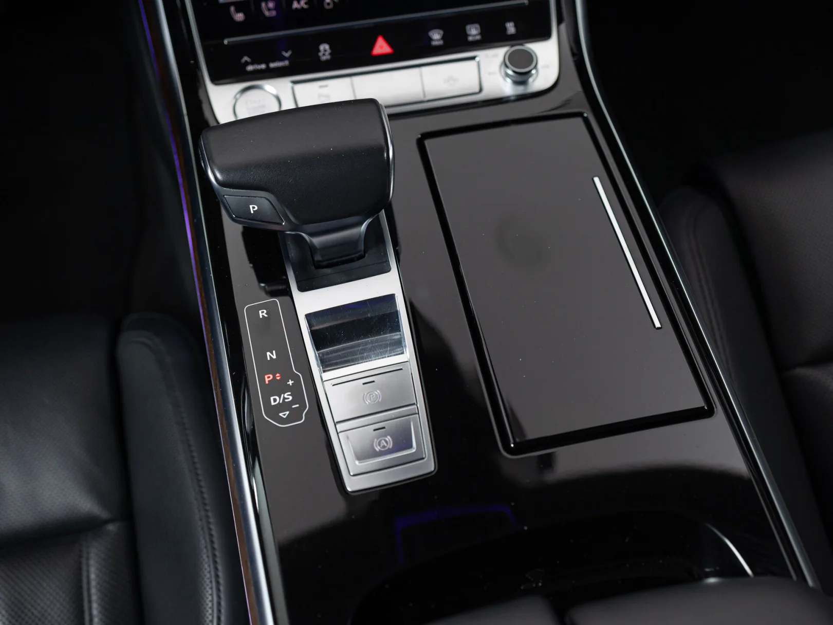 Audi A8 Business 55 TFSI quattro tiptronic IV (D5), 2018 — экстерьер, фото 37