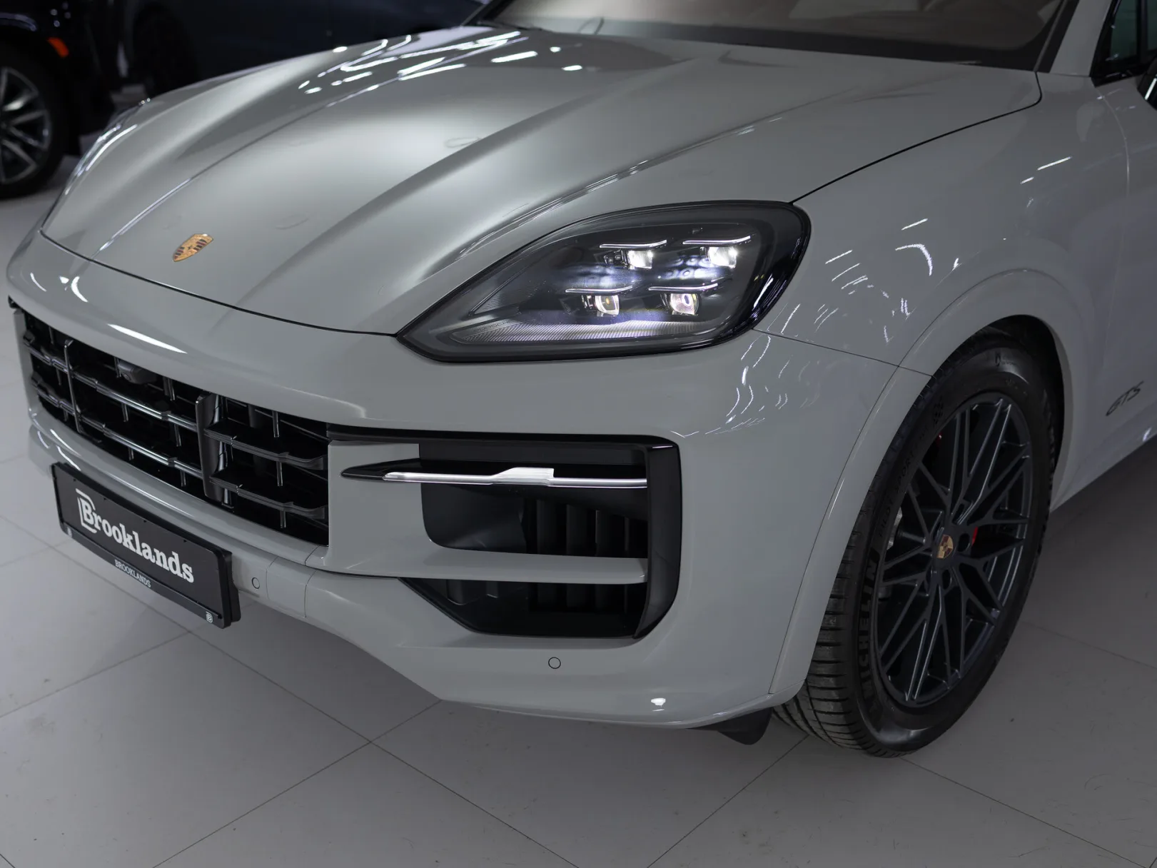 Porsche Cayenne GTS Coupé III Рестайлинг, 2024 — экстерьер, фото 30