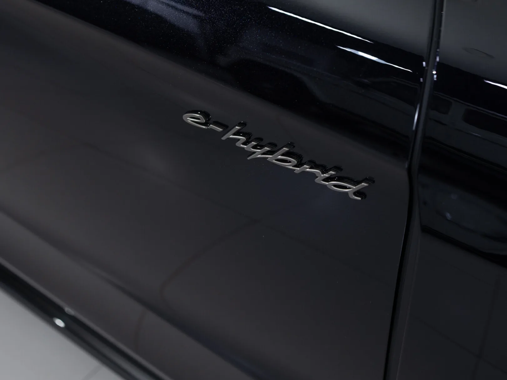 Porsche Panamera Turbo S E-Hybrid III, 2024 — экстерьер, фото 38