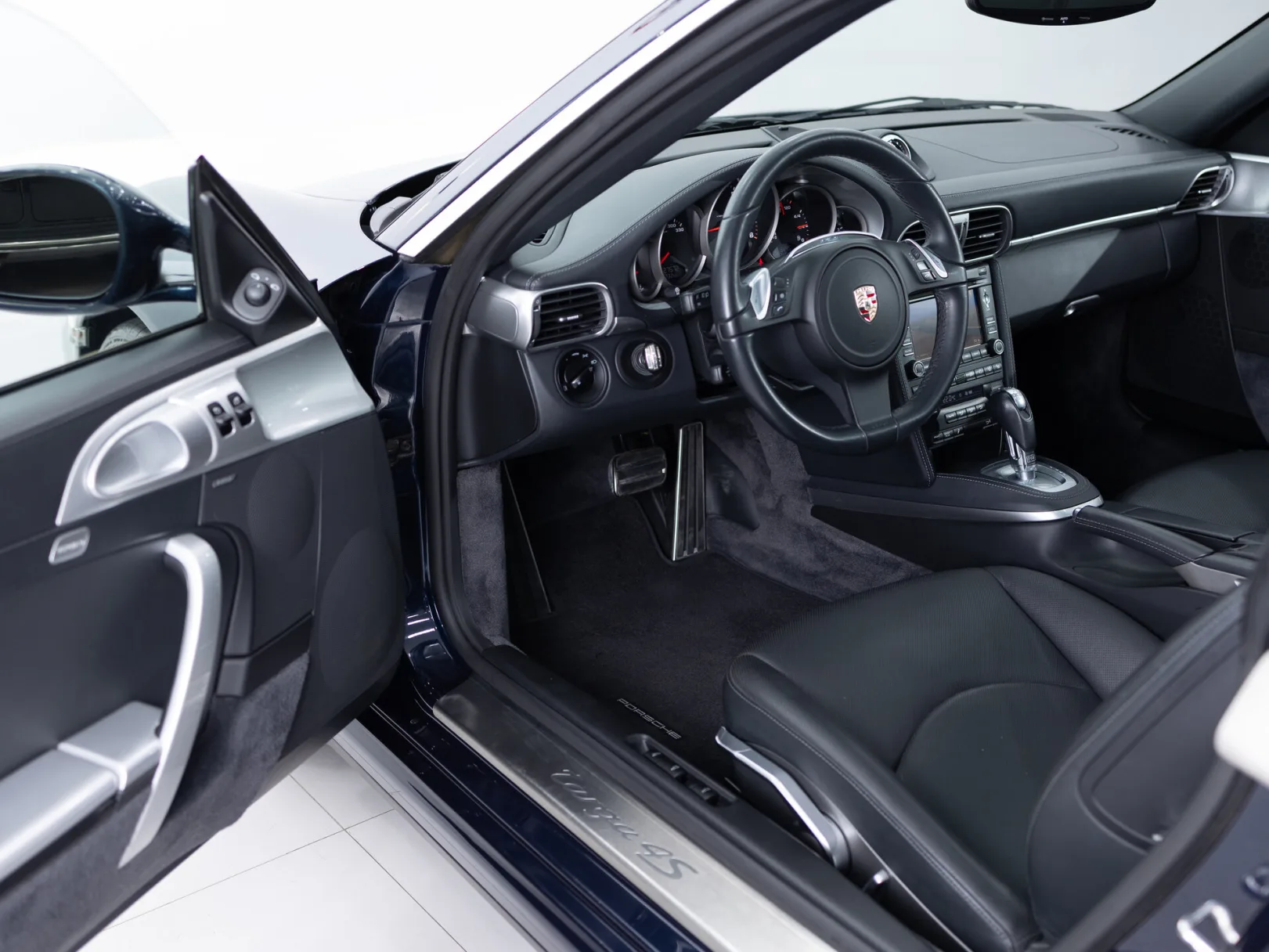 Porsche 911 VI (997) Рестайлинг, 2011 — экстерьер, фото 7
