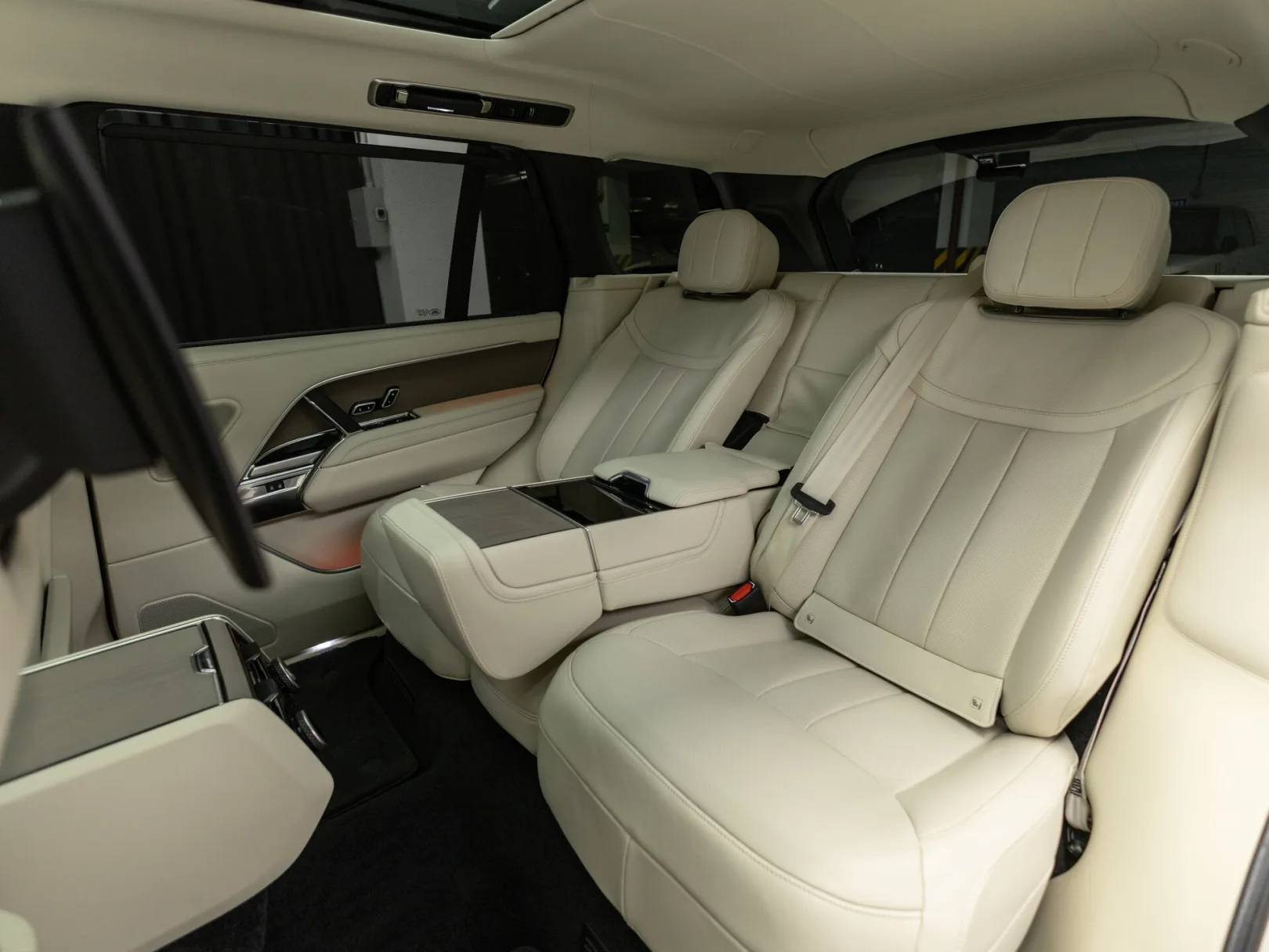 Land Rover Range Rover First Edition V, 2023 — экстерьер, фото 35