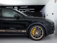 Porsche Cayenne Turbo GT III Рестайлинг, 2025 — экстерьер, фото 36