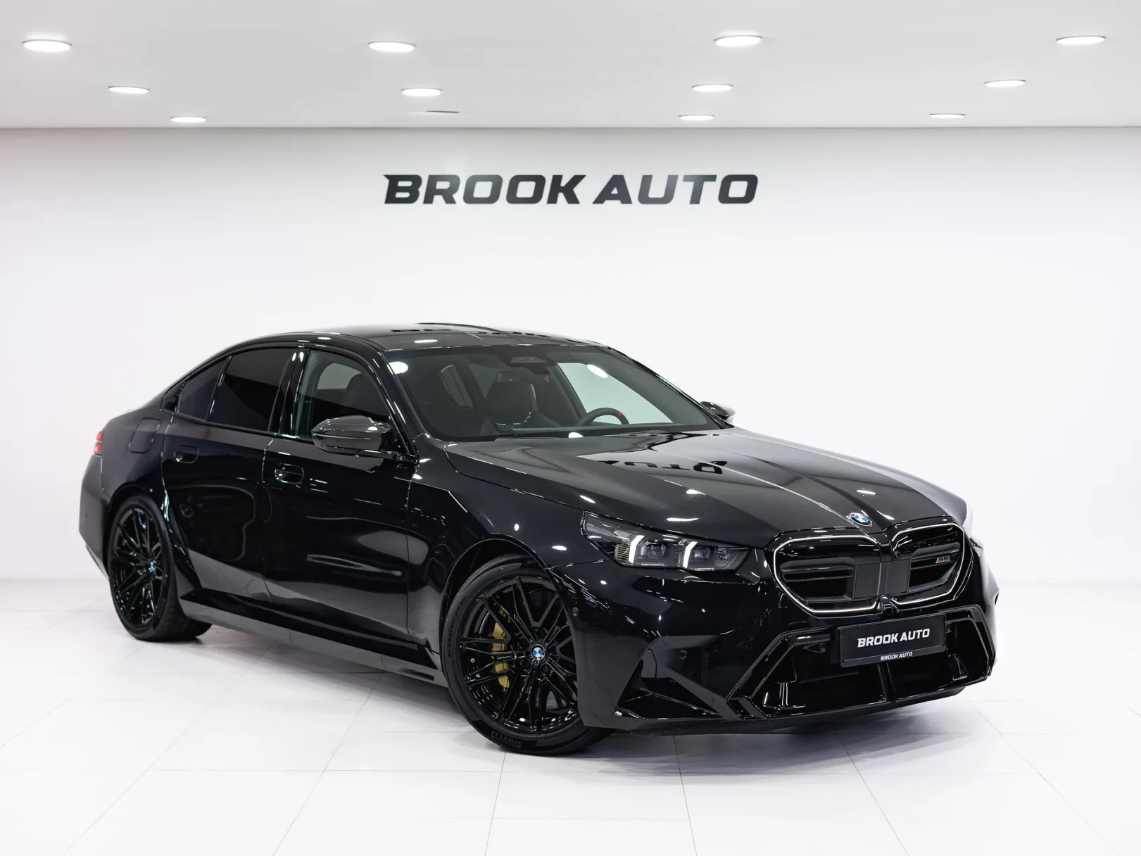 BMW M5 VII (G90), 2025 — экстерьер, фото 3