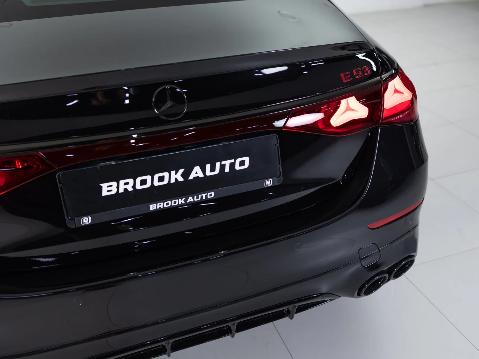 Mercedes-Benz E-Класс AMG E 53 4MATIC+ VI (W214), 2024 — экстерьер, фото 39