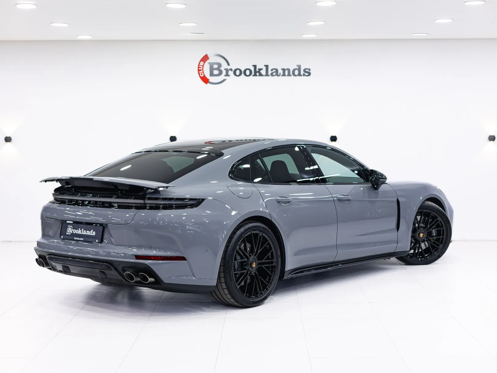 Porsche Panamera GTS III, 2024 — экстерьер, фото 4