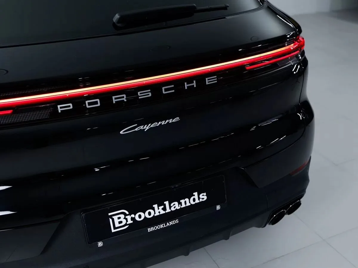 Porsche Cayenne Базовая III Рестайлинг, 2024 — экстерьер, фото 21