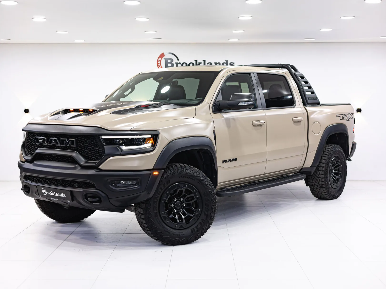 Ram 1500 TRX V, 2022 — экстерьер, фото 1