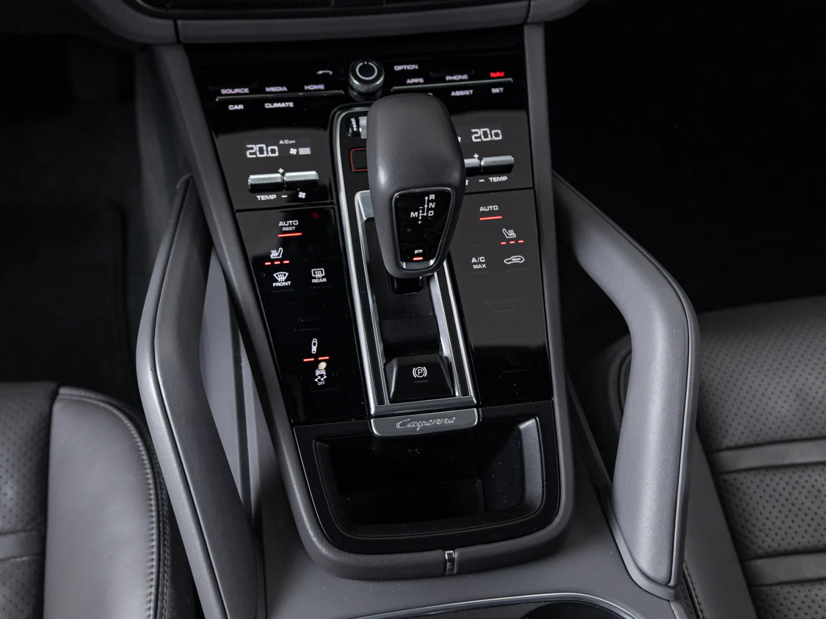 Porsche Cayenne Coupé III, 2020 — экстерьер, фото 19