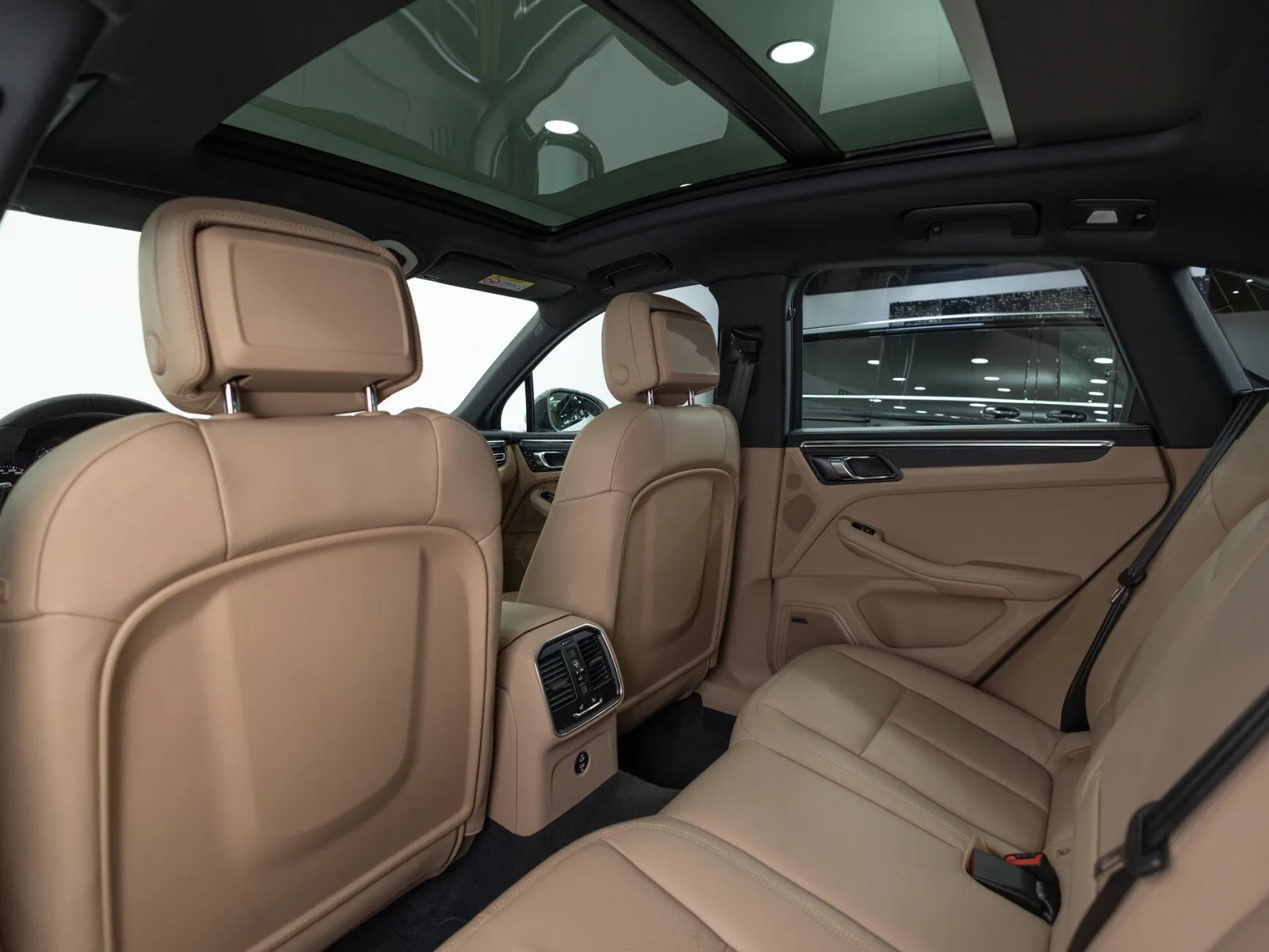 Porsche Macan T I Рестайлинг 2, 2025 — экстерьер, фото 23