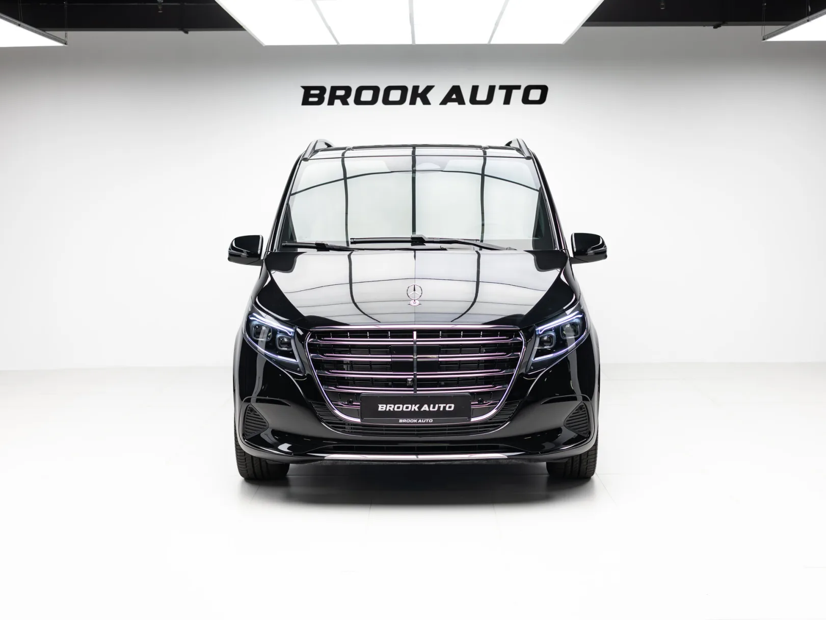 Mercedes-Benz V-Класс Exclusive III (W447) Рестайлинг 2, 2026 — экстерьер, фото 2